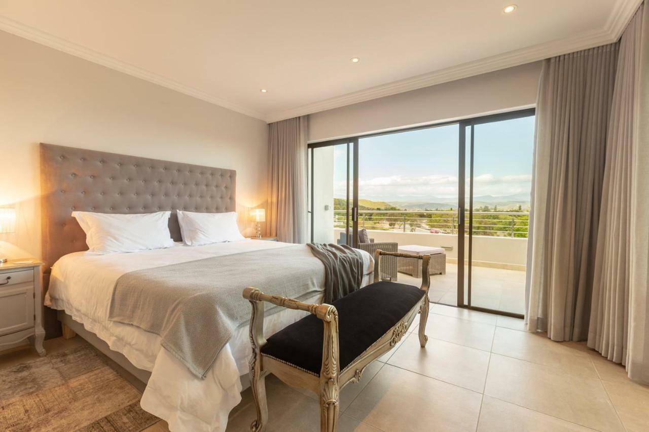 Appartamento Sunrise Bay Self Catering Plettenberg Bay Esterno foto