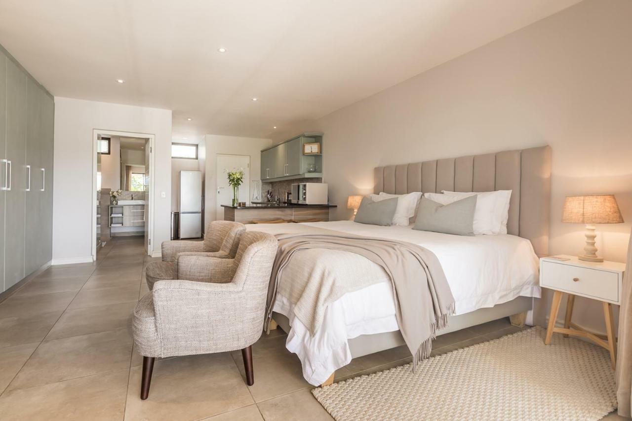 Appartamento Sunrise Bay Self Catering Plettenberg Bay Esterno foto