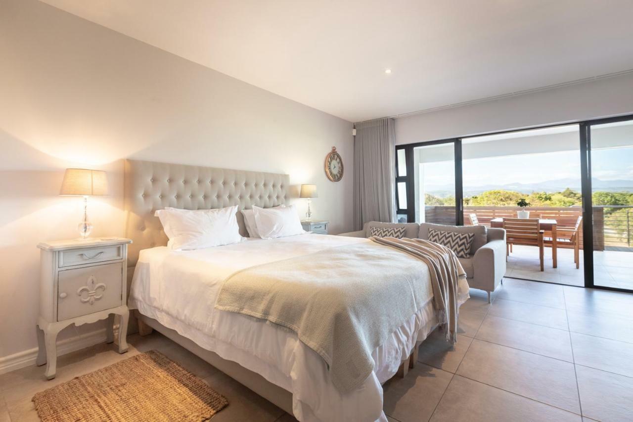 Appartamento Sunrise Bay Self Catering Plettenberg Bay Esterno foto