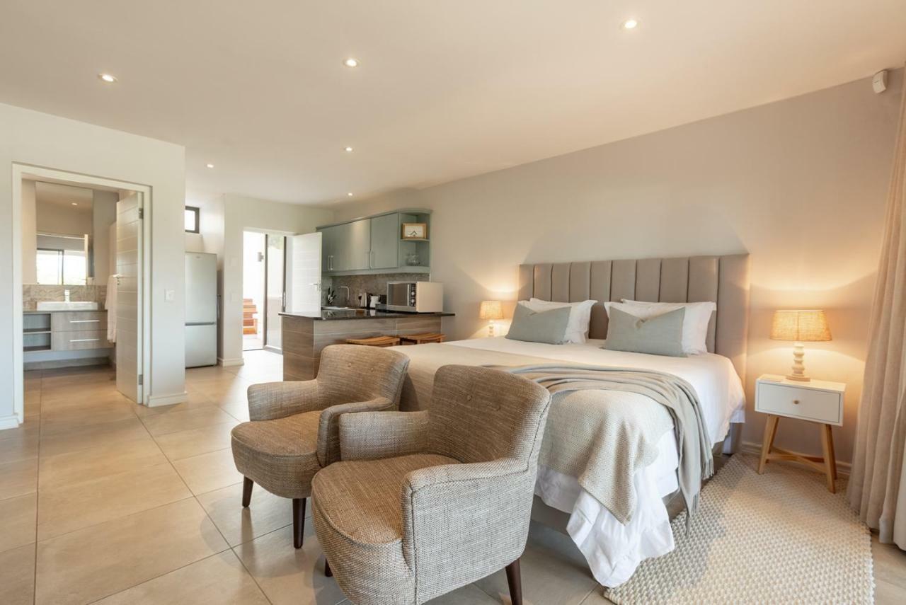 Appartamento Sunrise Bay Self Catering Plettenberg Bay Esterno foto
