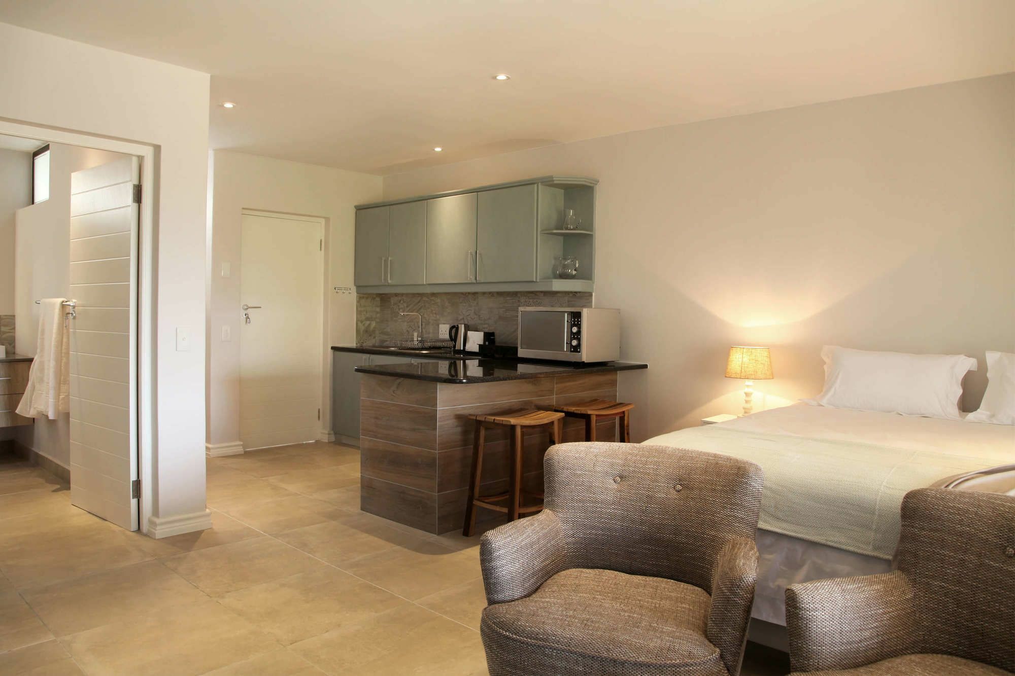 Appartamento Sunrise Bay Self Catering Plettenberg Bay Esterno foto